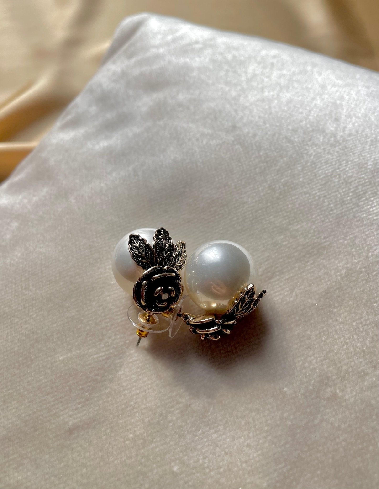 Rose White Pearl Studs