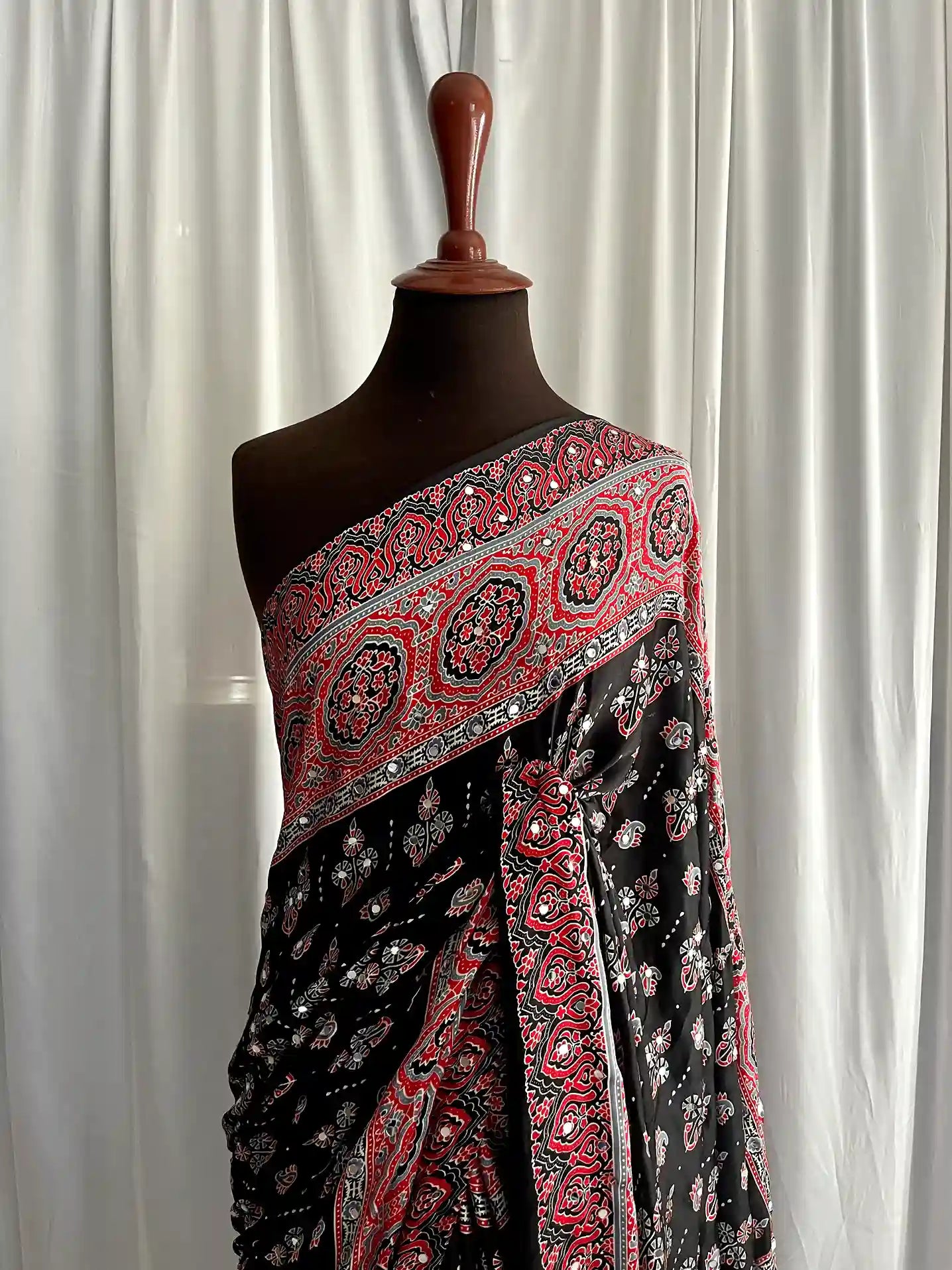Ajrak: Rohi