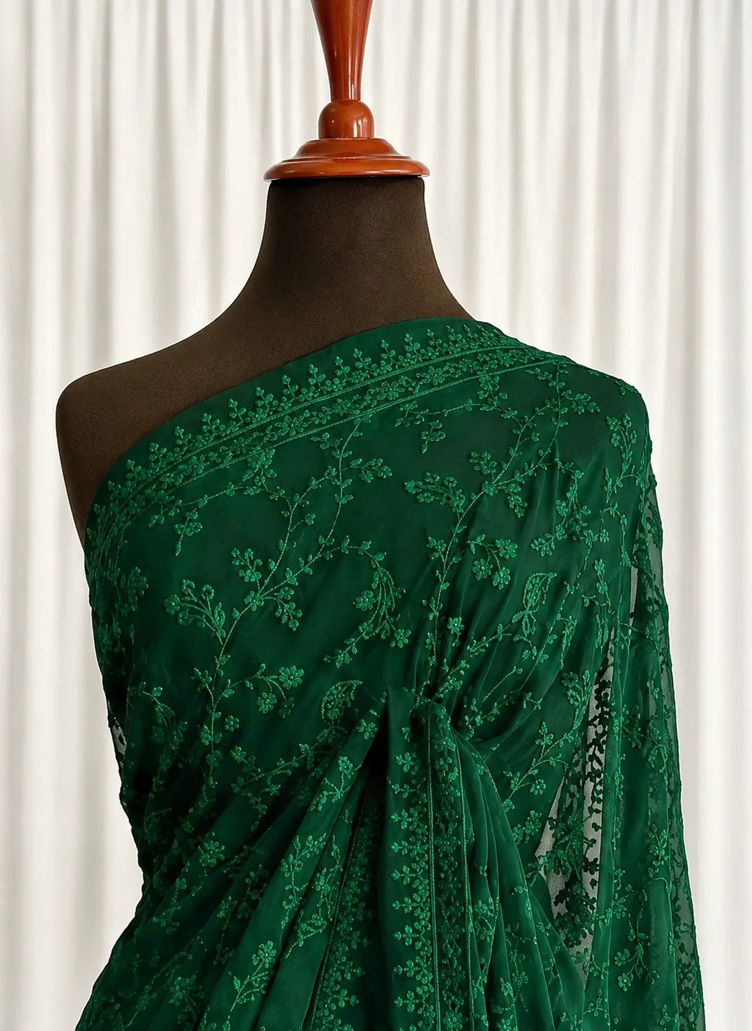 Embroidered Chiffon: Zarelle