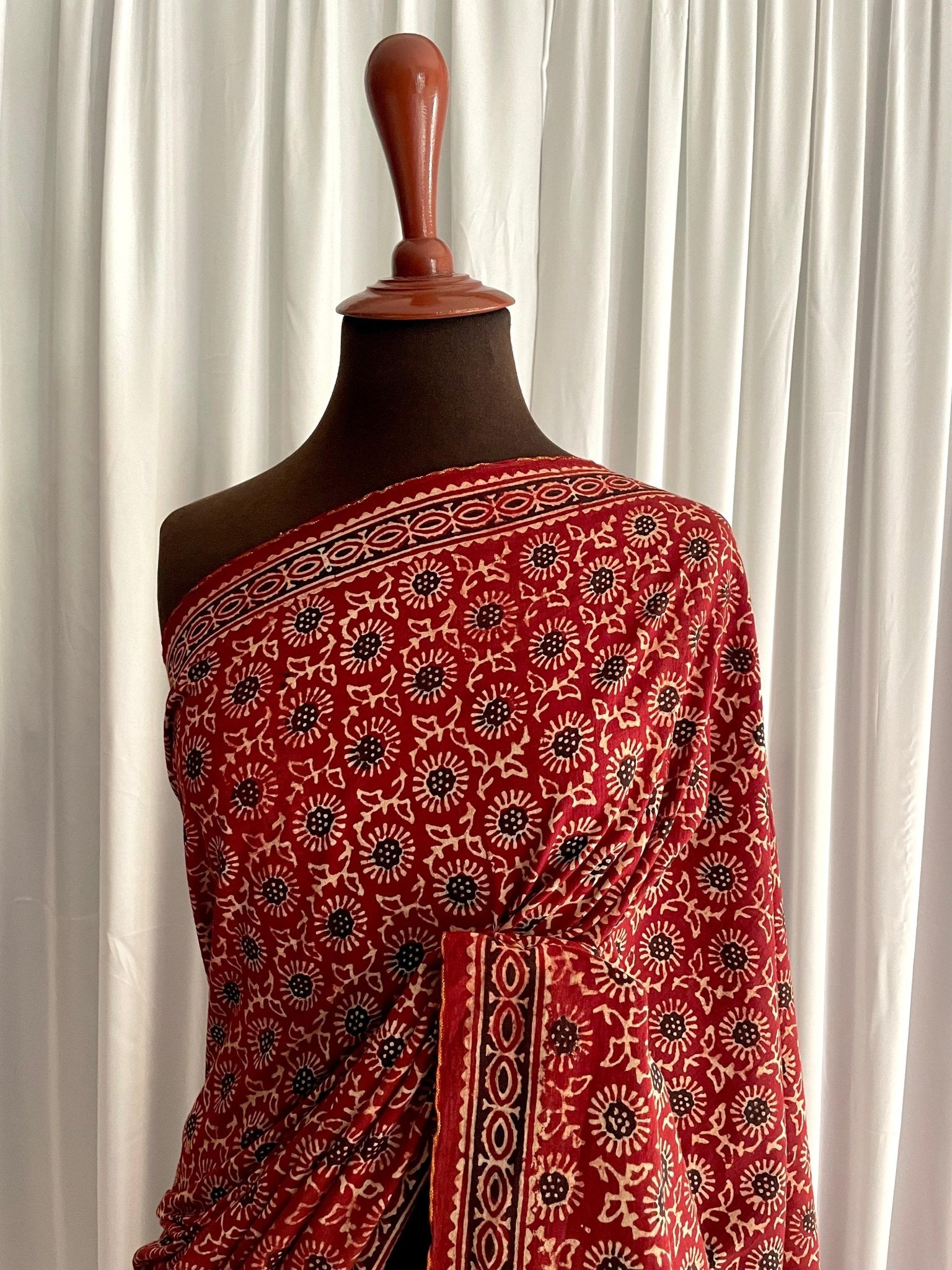 Ajrak: Nara