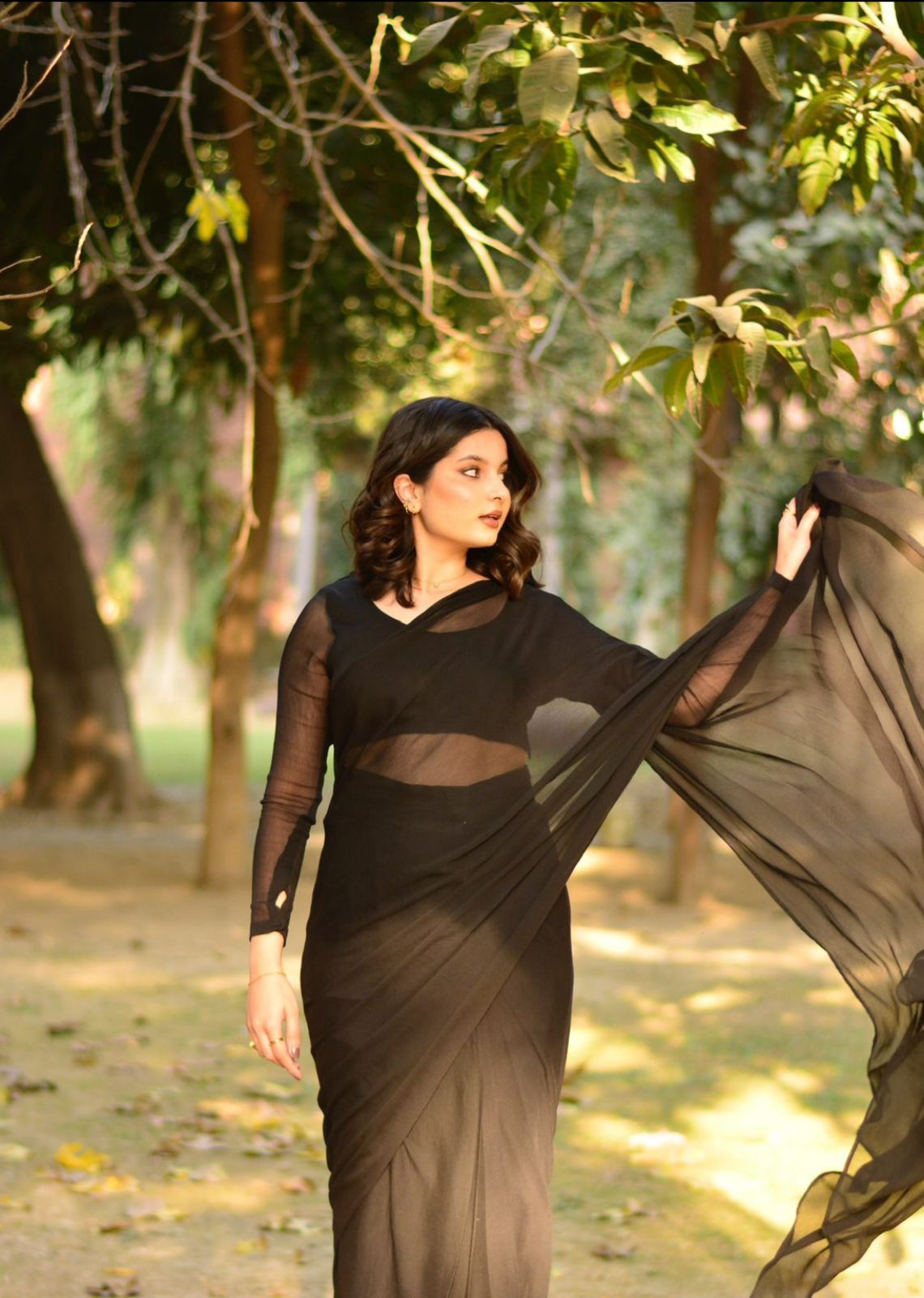 Saree Styling Hacks- 10 Modern Twists on a Traditional Outfit&nbsp;