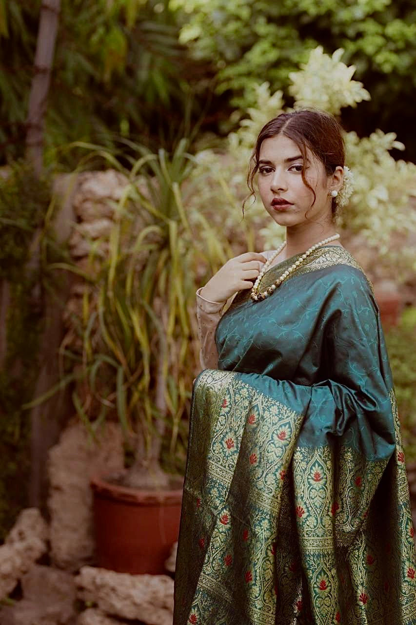 Noor e Jehan Banarsi Silk: Teal