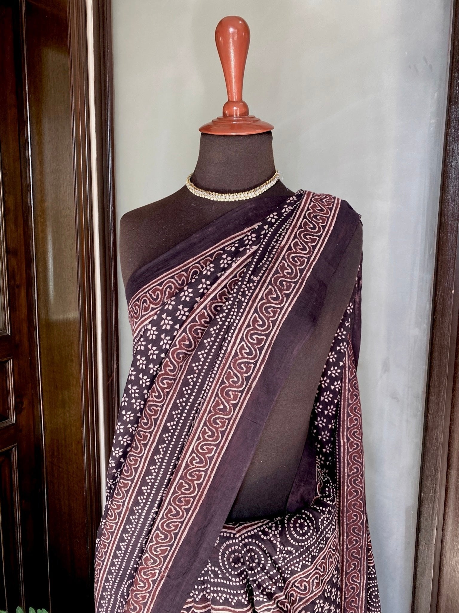 Ajrak: Manjhu