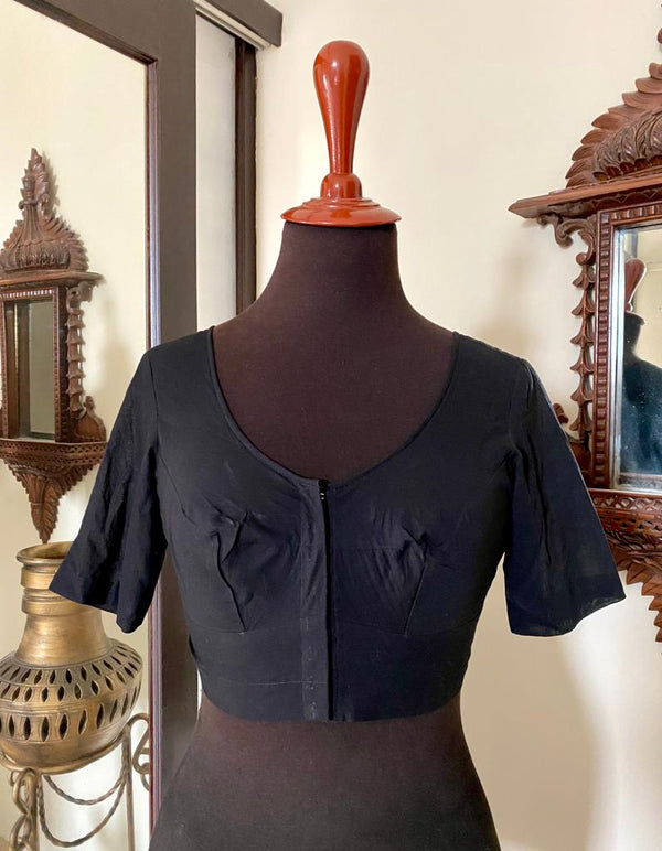 Padded Cotton Blouse: Vee