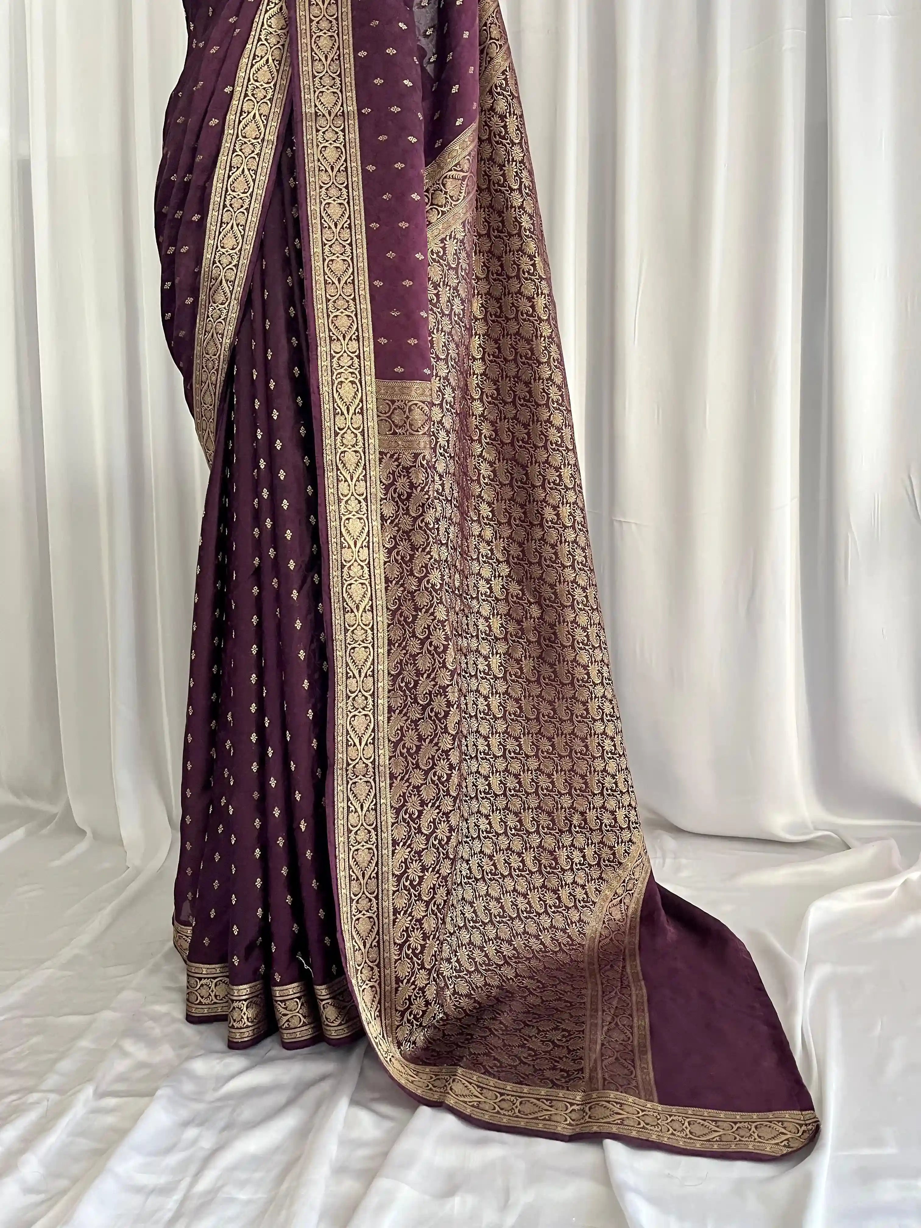 Jamavar Banarsi Silk: Zyra