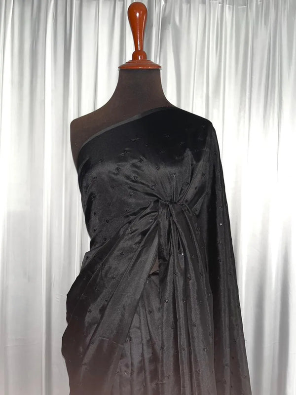 Luxe Silk: Dark Whisper