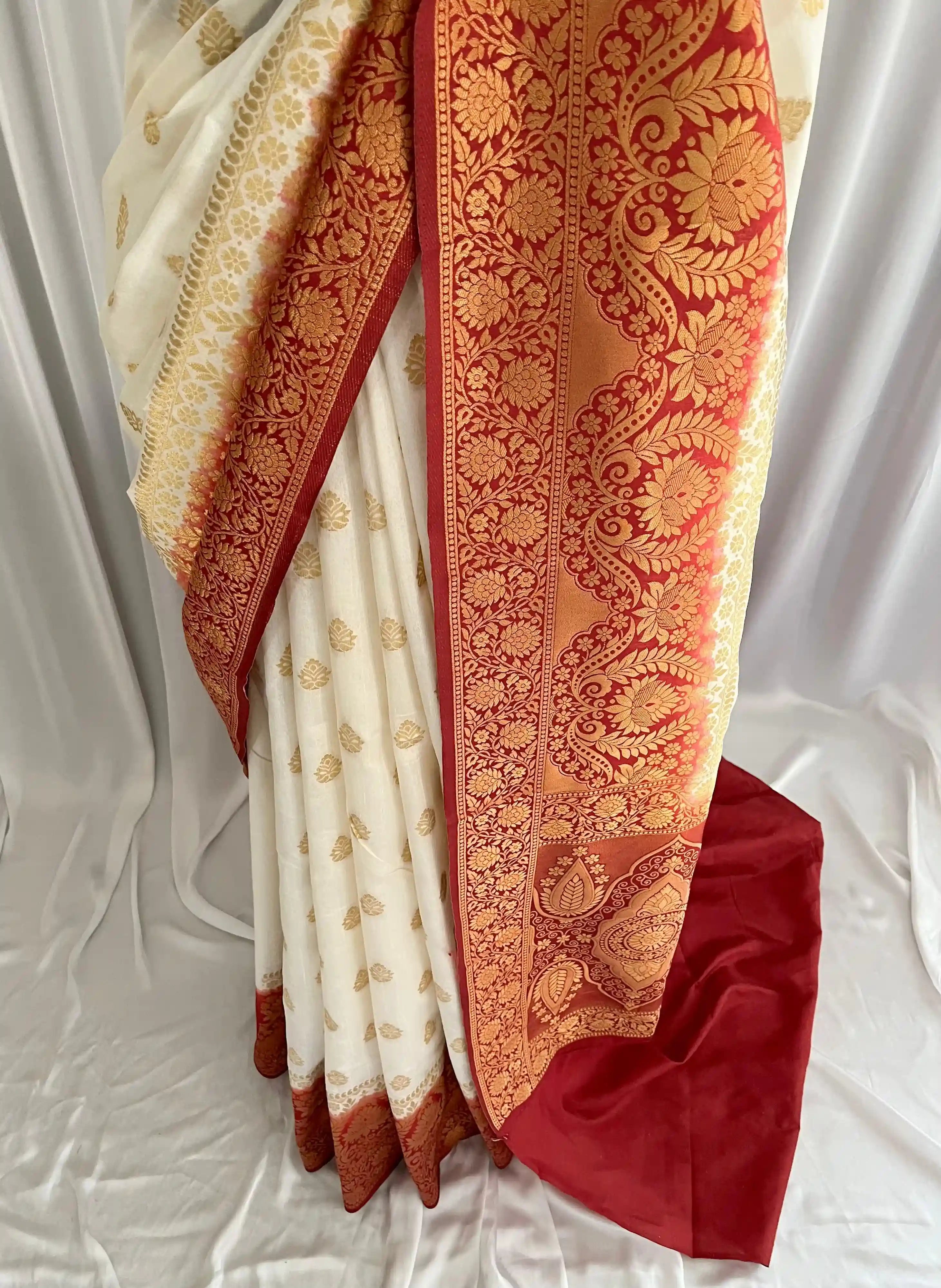 Devdas Banarsi Silk : Madhuri