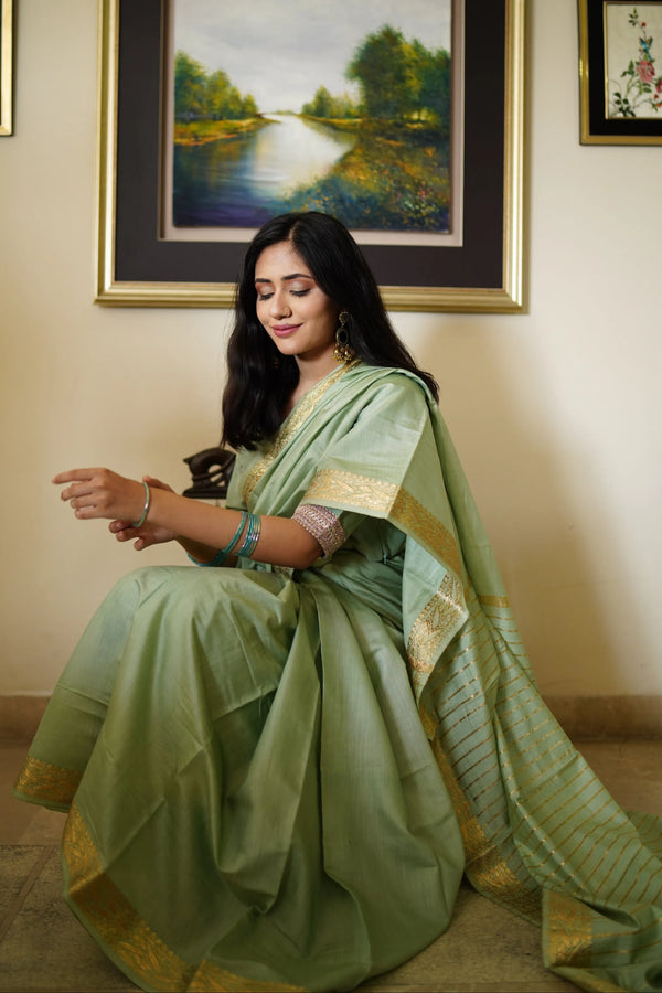 Rozana Saari: Dhaani