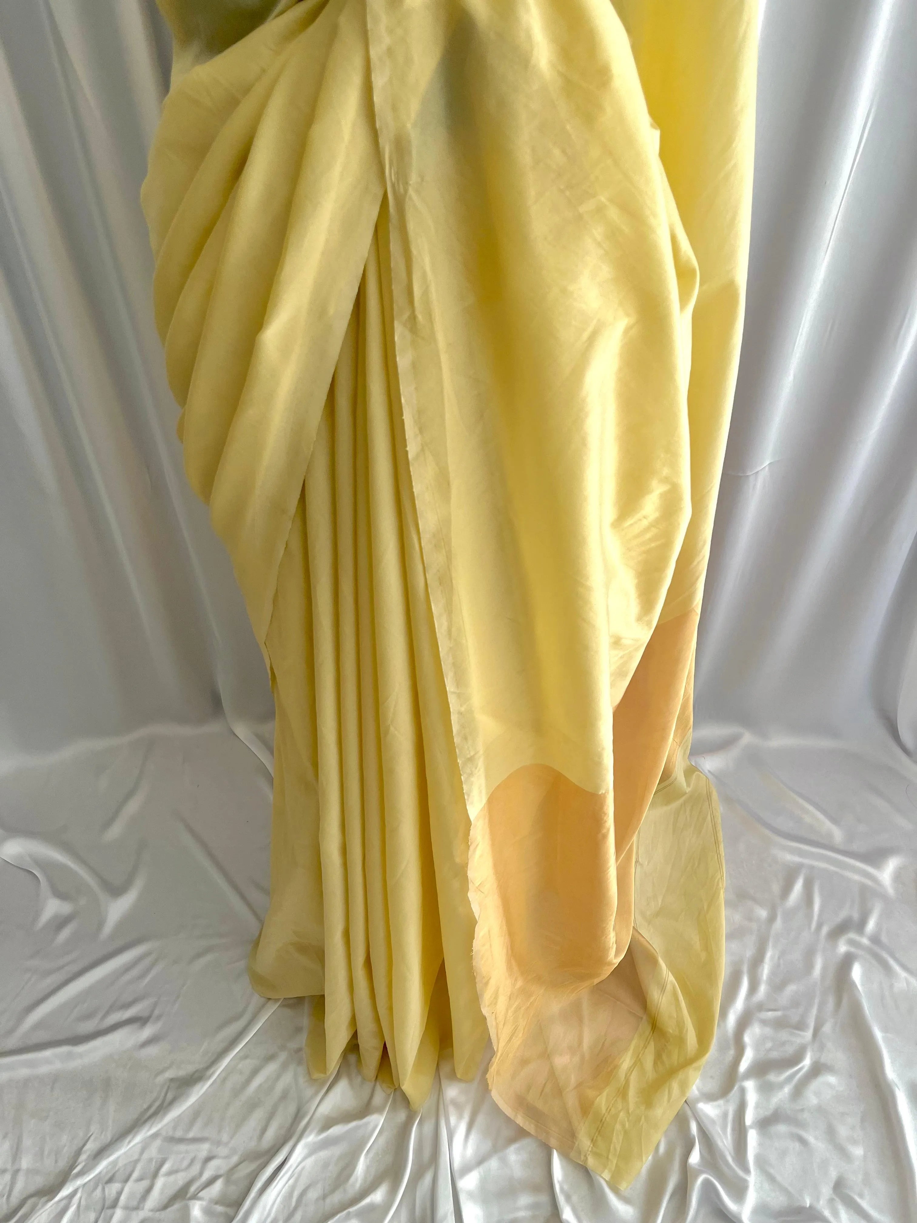Luxe Silk: Elaris