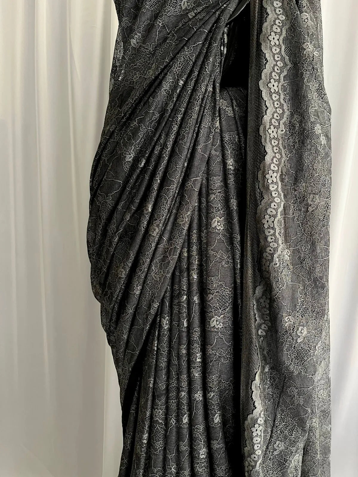 French Chantilly: Noir Mist