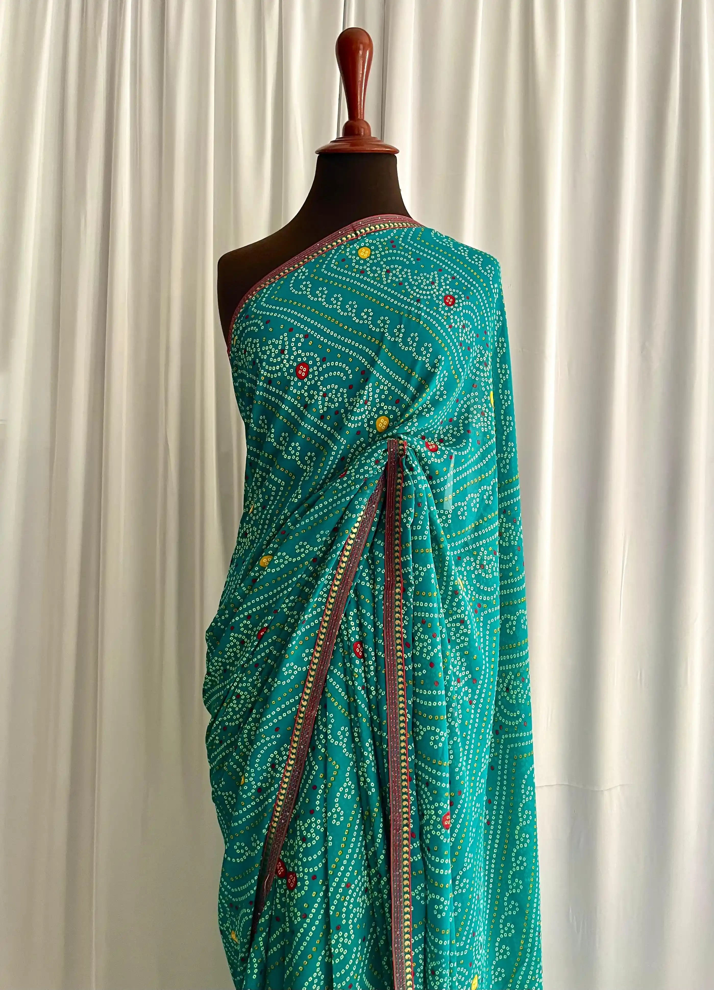Chiffon Chunri: Hariyali