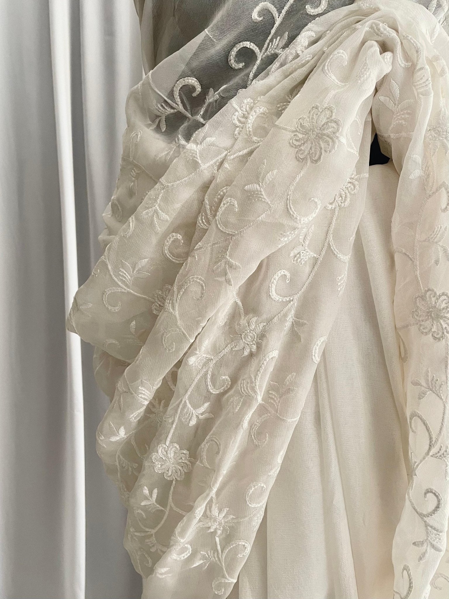 Embroidered Chiffon: Aafreen