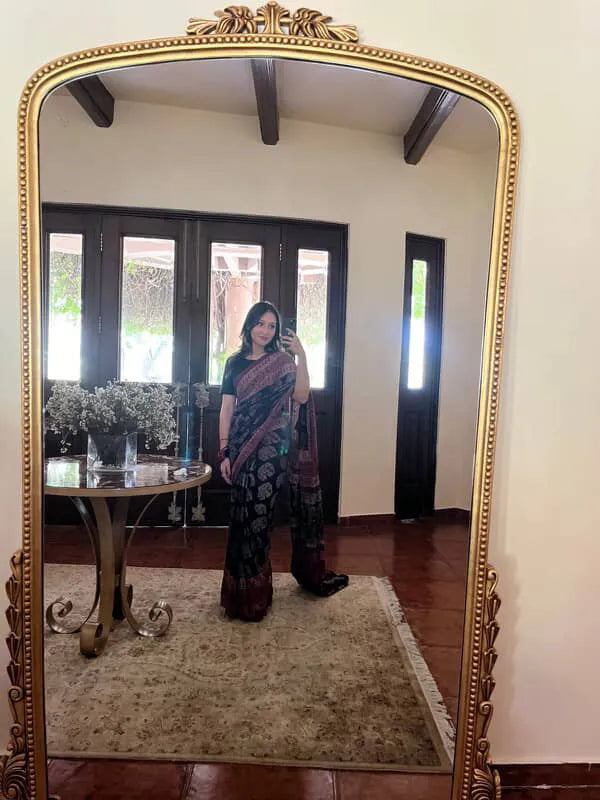 Ajrak: Manjhi Gul