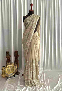 Aari Kashmiri Work: Kaira