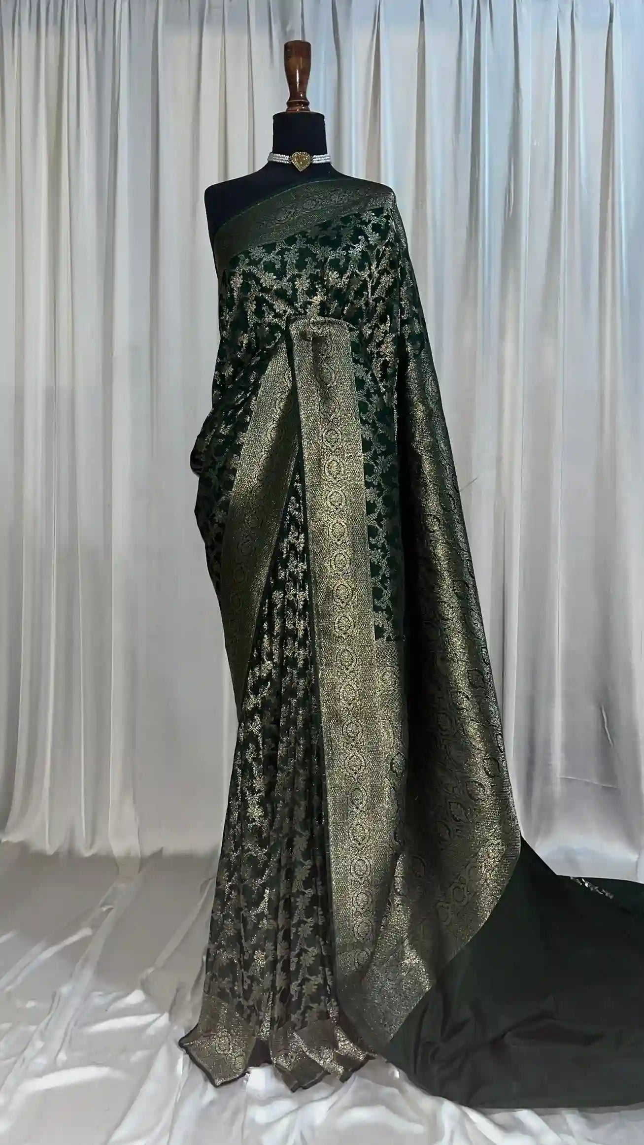 Banarsi Silk: Nori