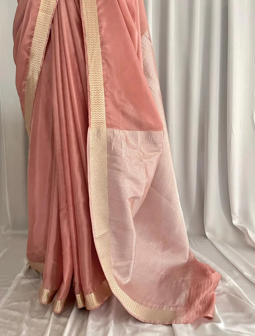 Handloom Silk: Parizah