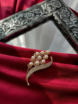 Saari Brooch - Perlina