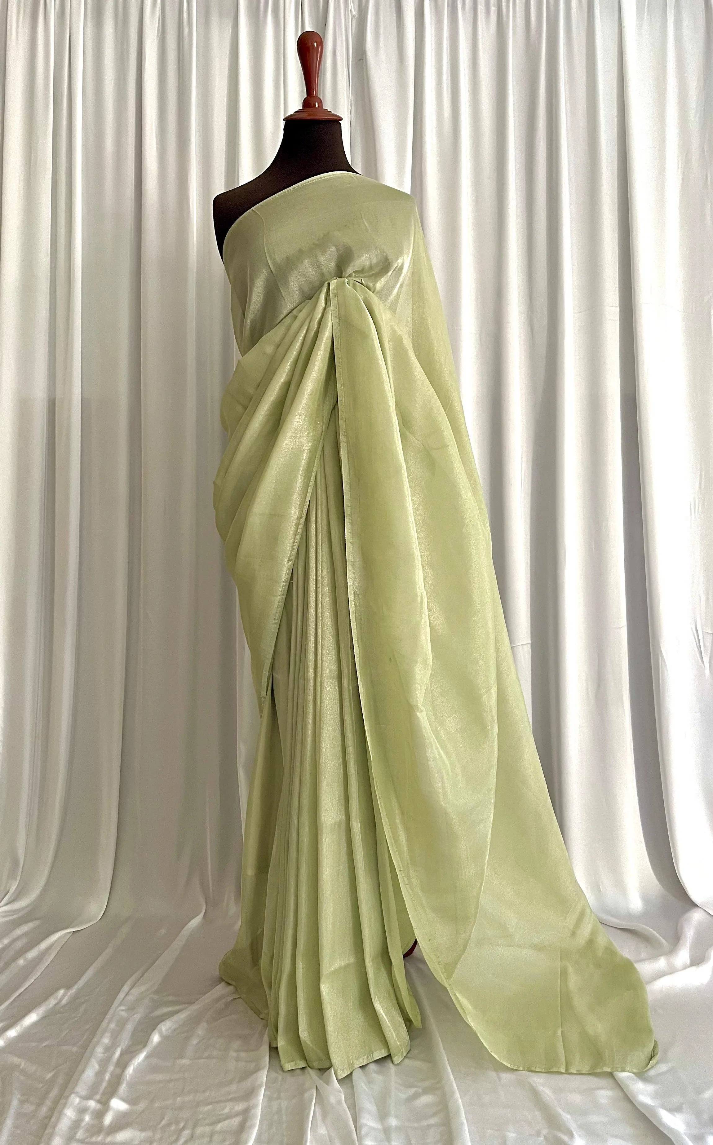 Soft Tissue Silk: Nayra