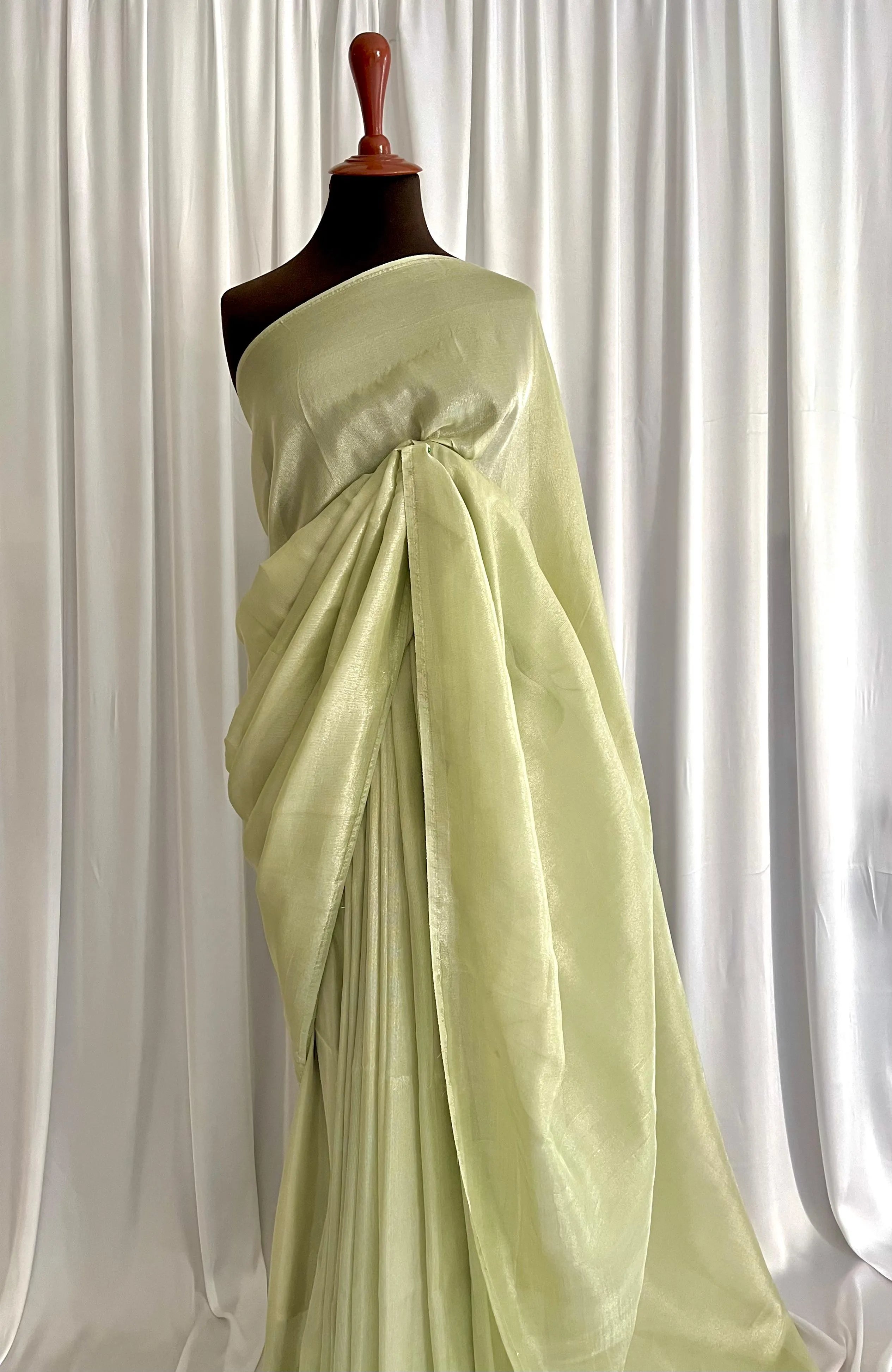 Soft Tissue Silk: Nayra