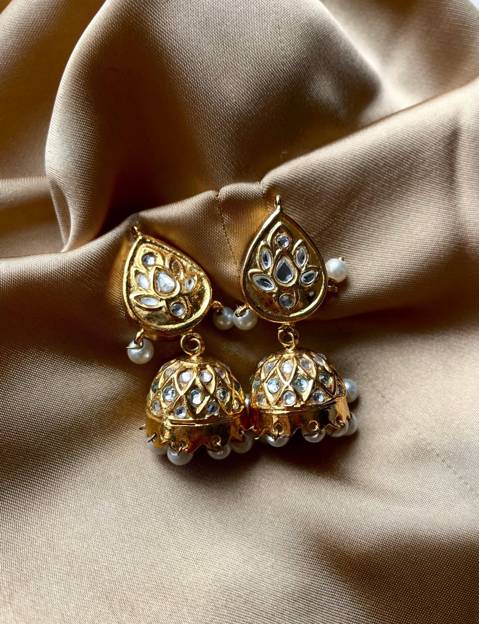 Antique Pearl Jhumki