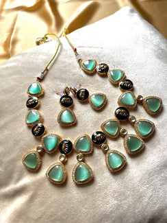 Sabyasachi Jaipuri Heirloom Set