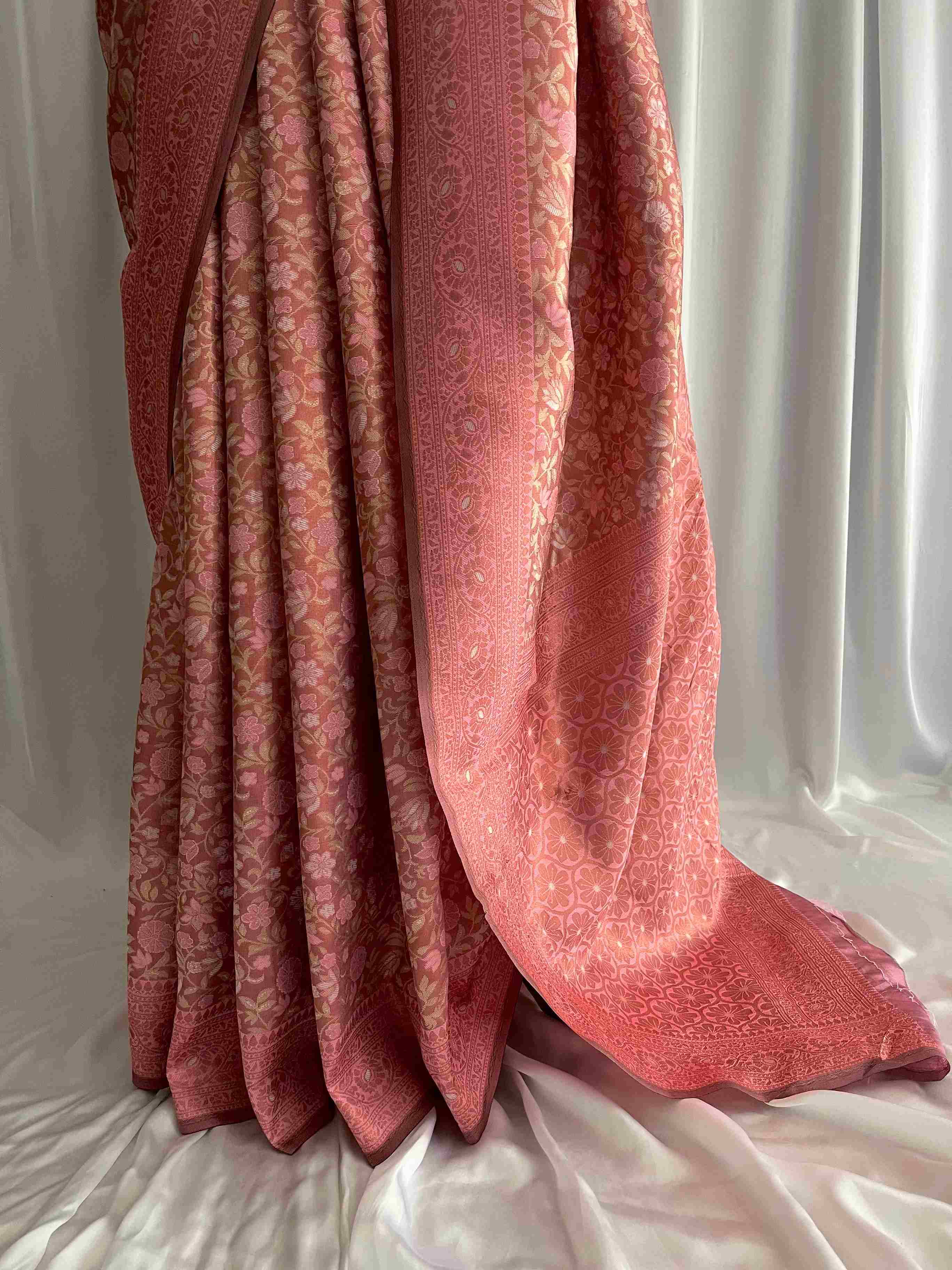 Jamavar Banarsi Silk: Zarnish