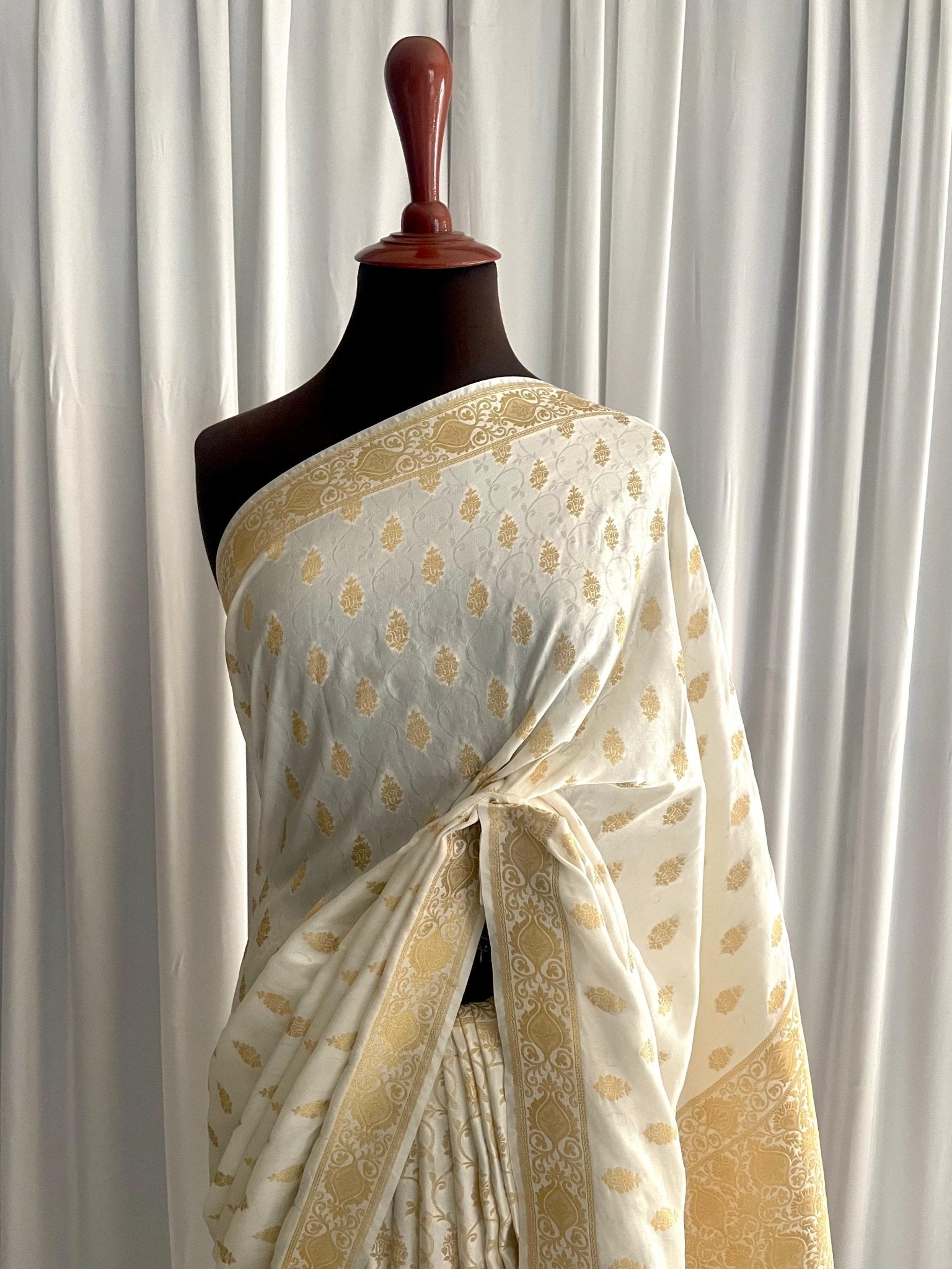 Banarasi: Zar