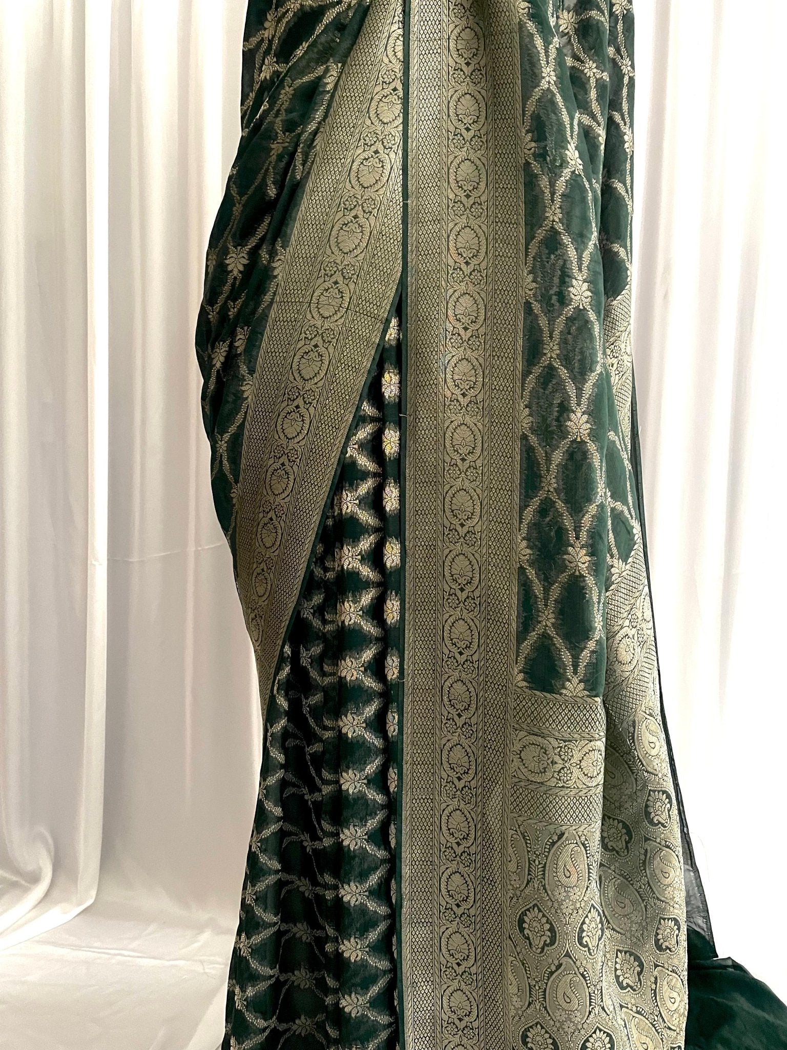 Chiffon Banarsi Jamavar: Evergreen