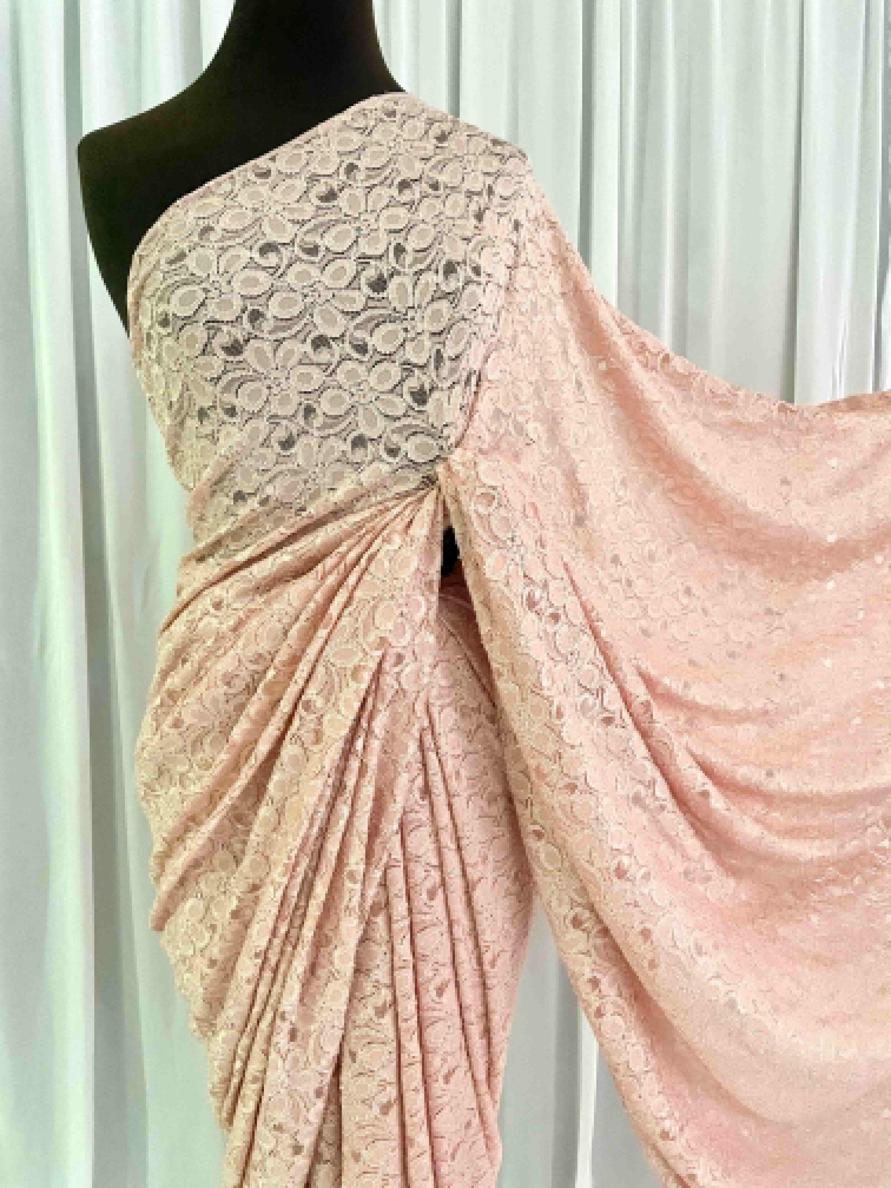 French Chantilly: Dentelle