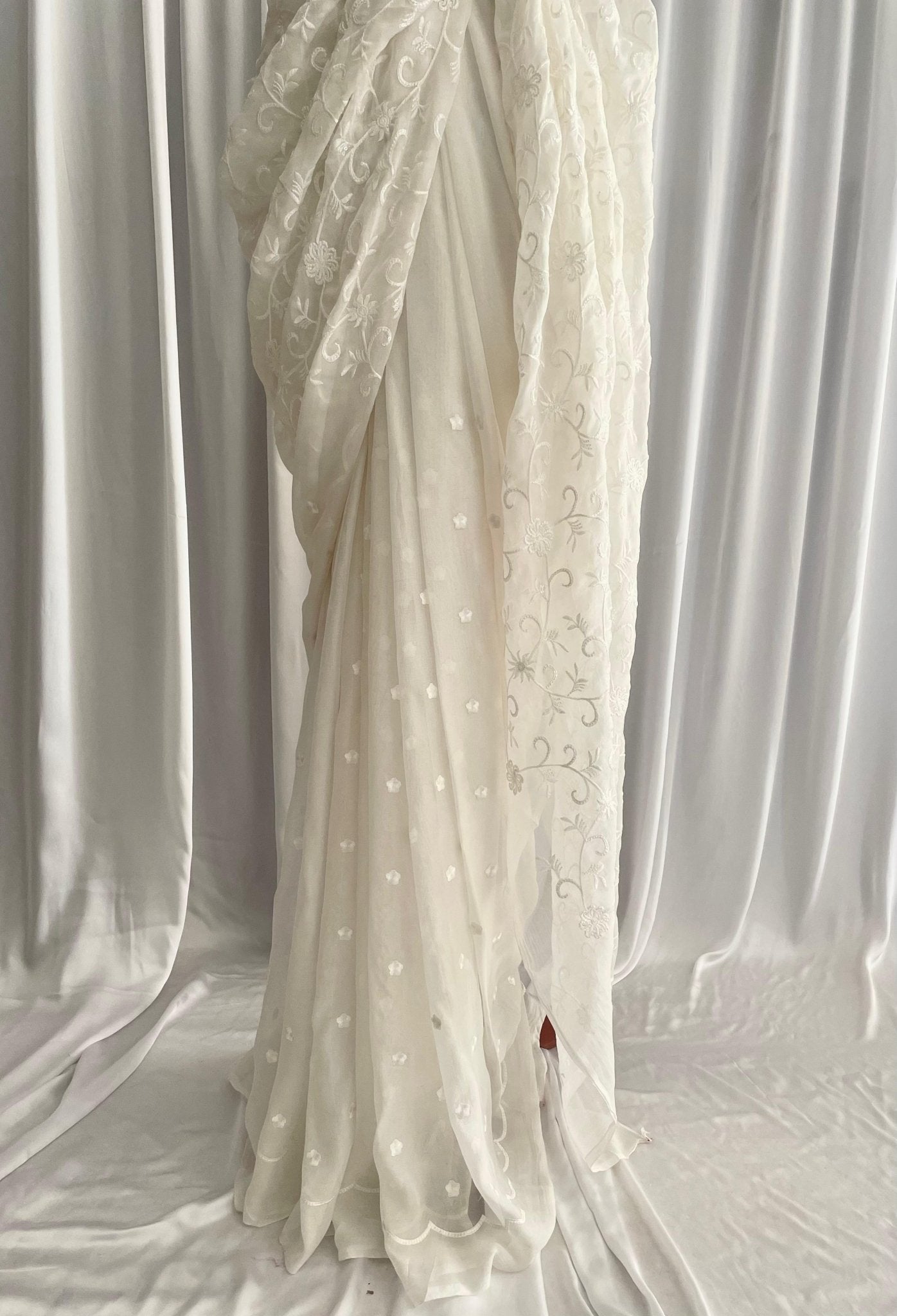 Embroidered Chiffon: Aafreen