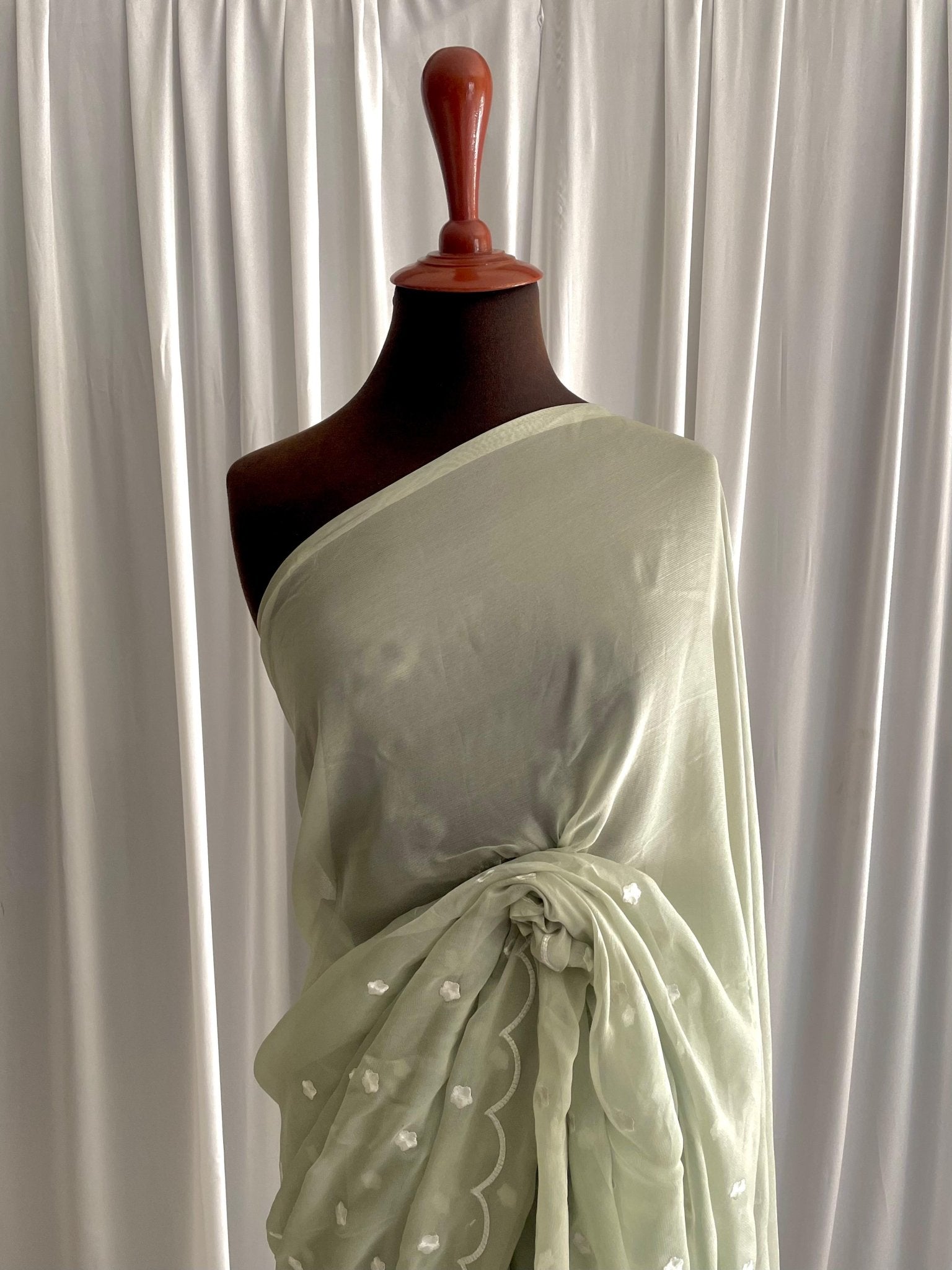 Embroidered Chiffon: Neha
