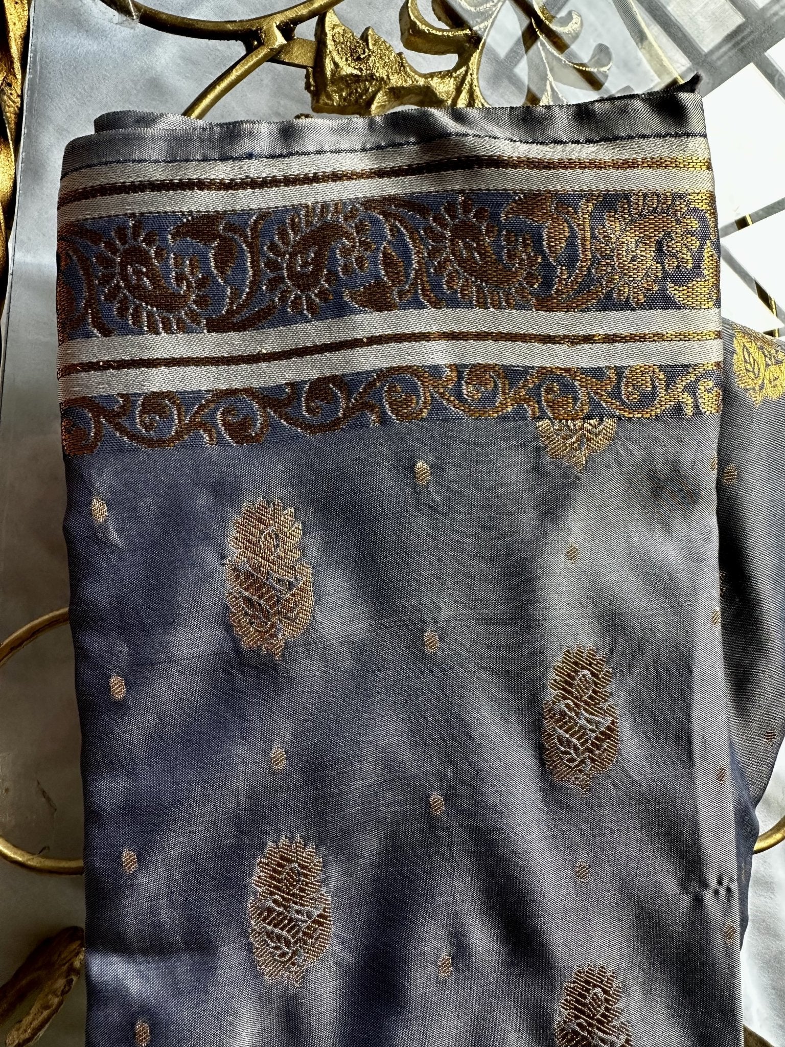 Hayat Banarsi Silk: Dove Grey