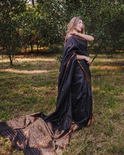 Noor e Jehan Banarsi Silk: Black