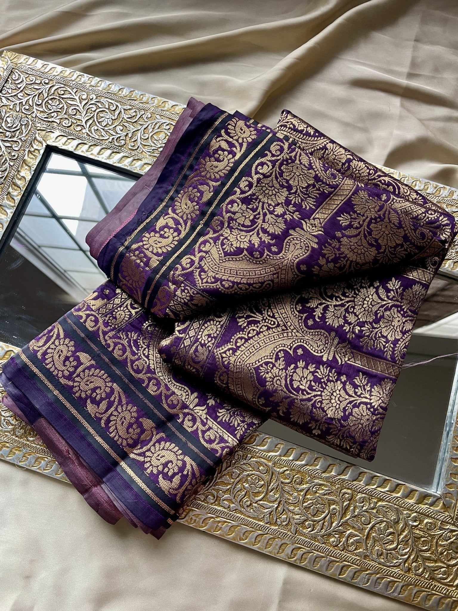 Hayat Banarsi Silk: Lilac Plum