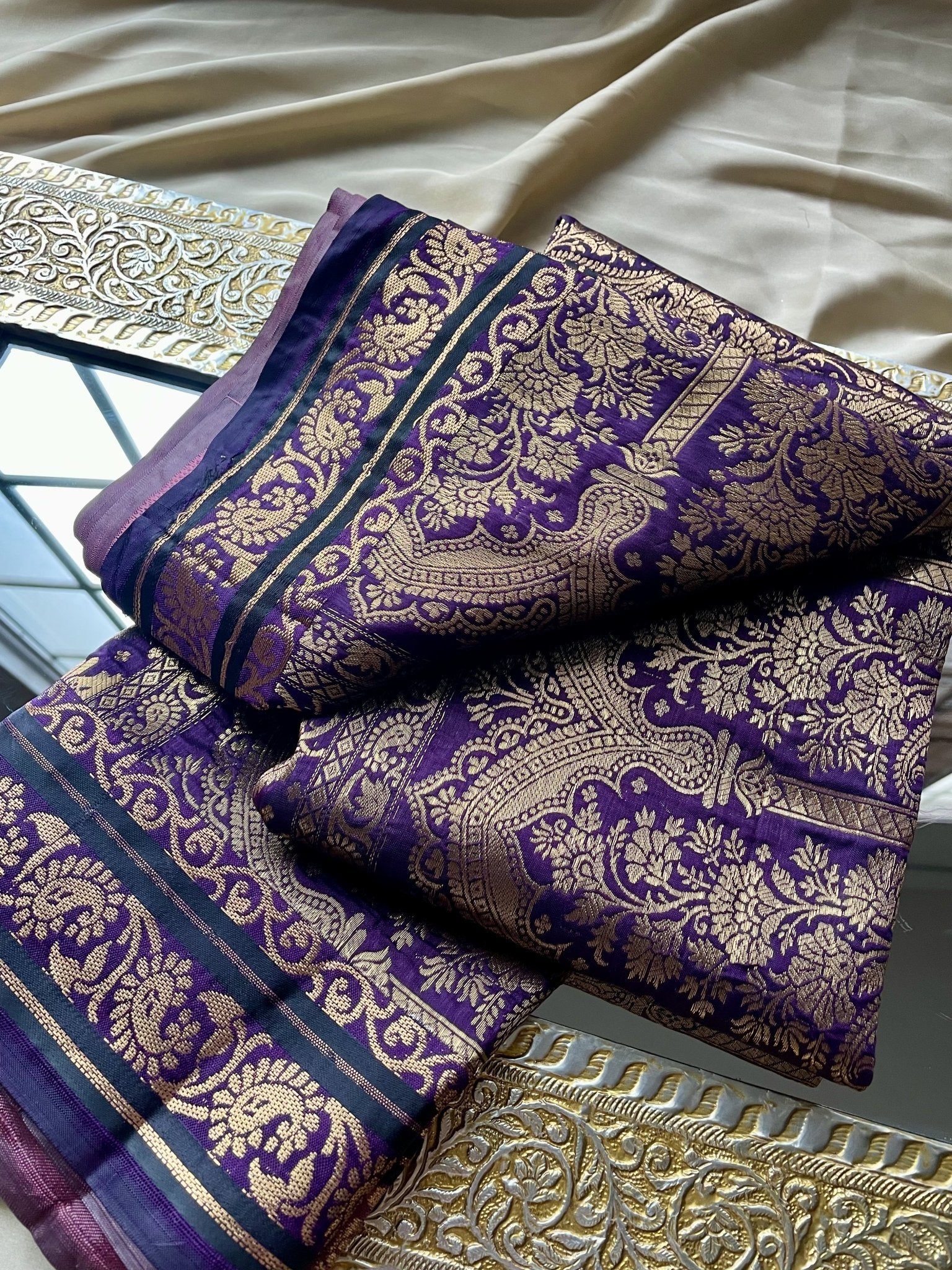 Hayat Banarsi Silk: Lilac Plum