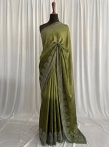 Ayna Collection: Ivella