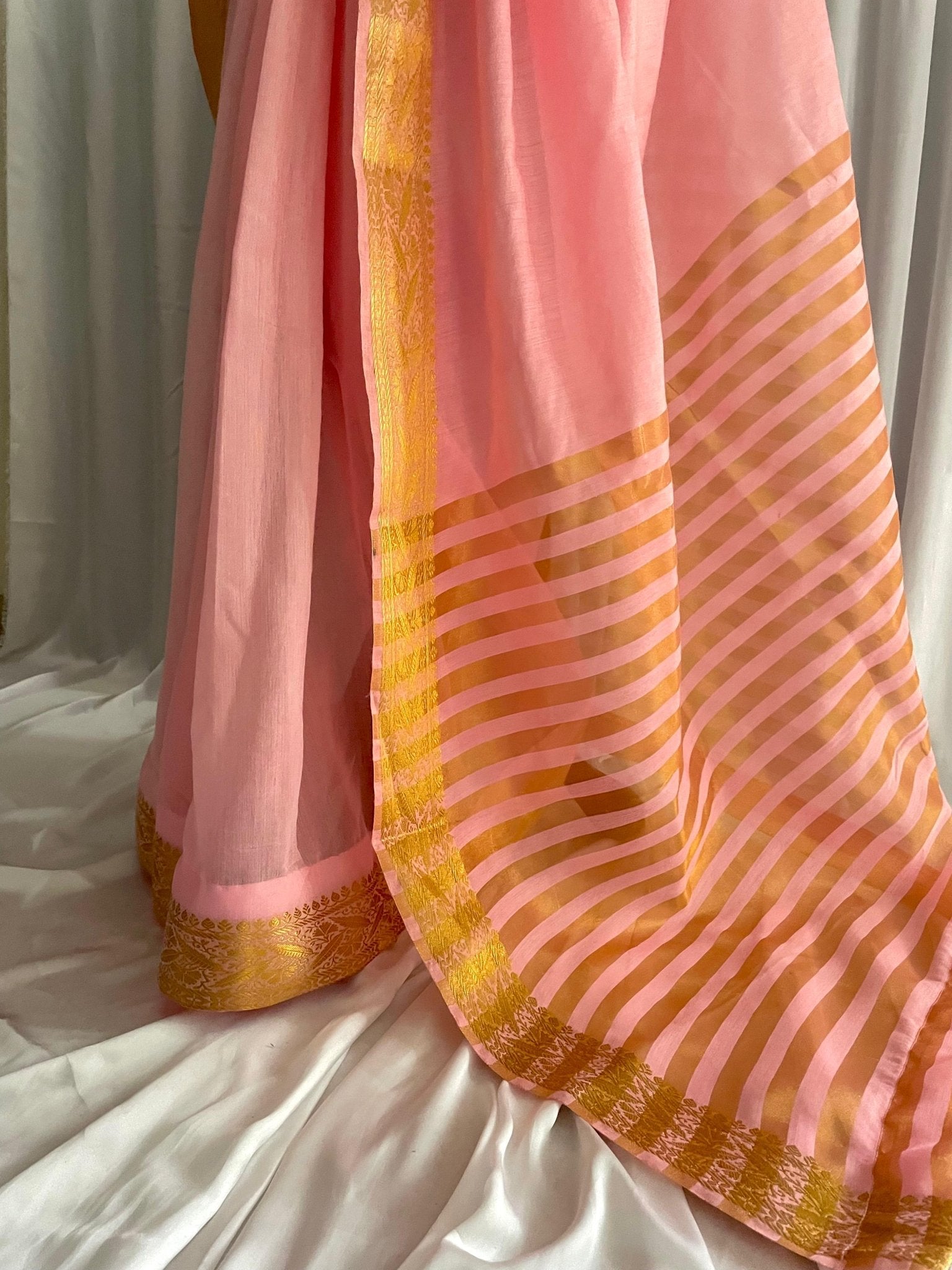 RTW Rozana Saari: Narmeen نرمین