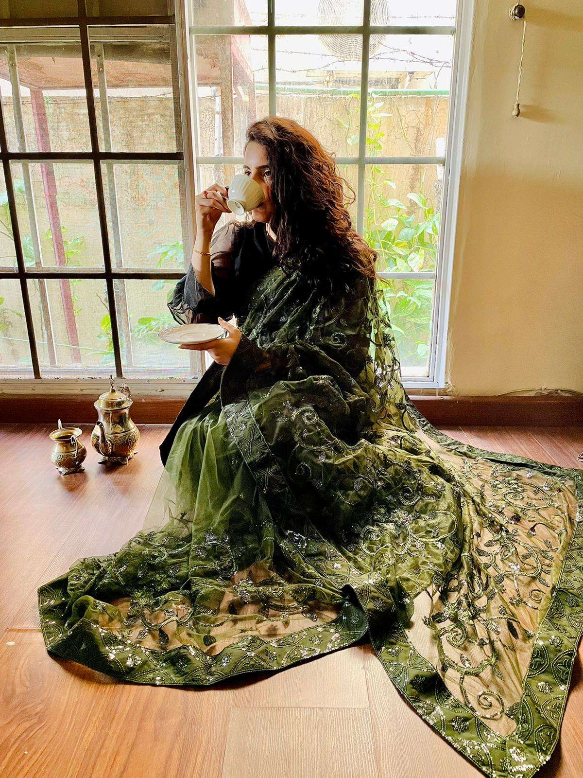 Koh-e-Noor: Sequins Net Pine Green