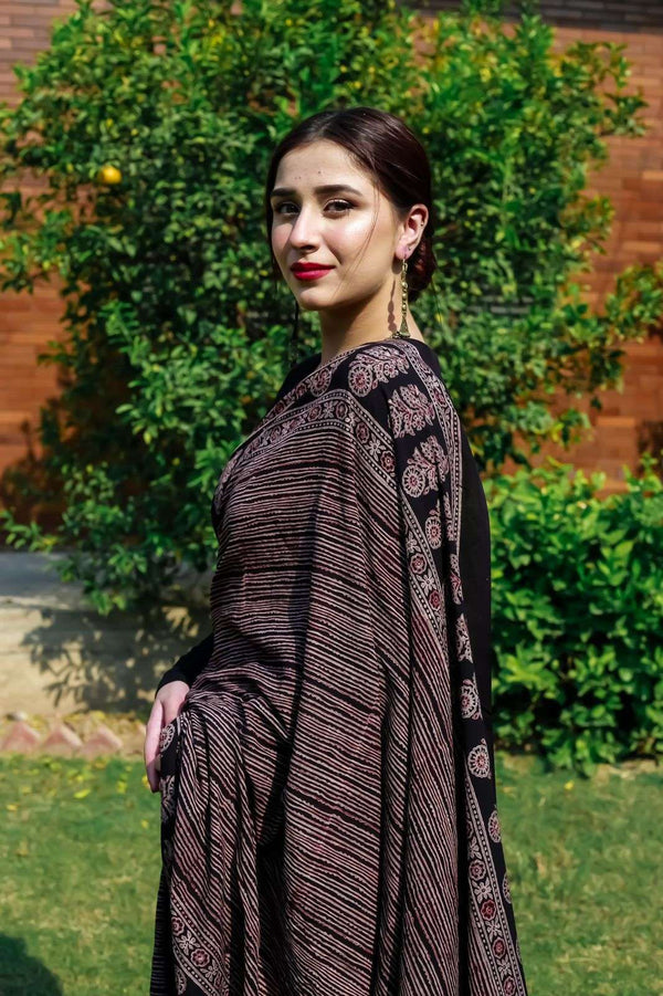 Ajrak: Dadu