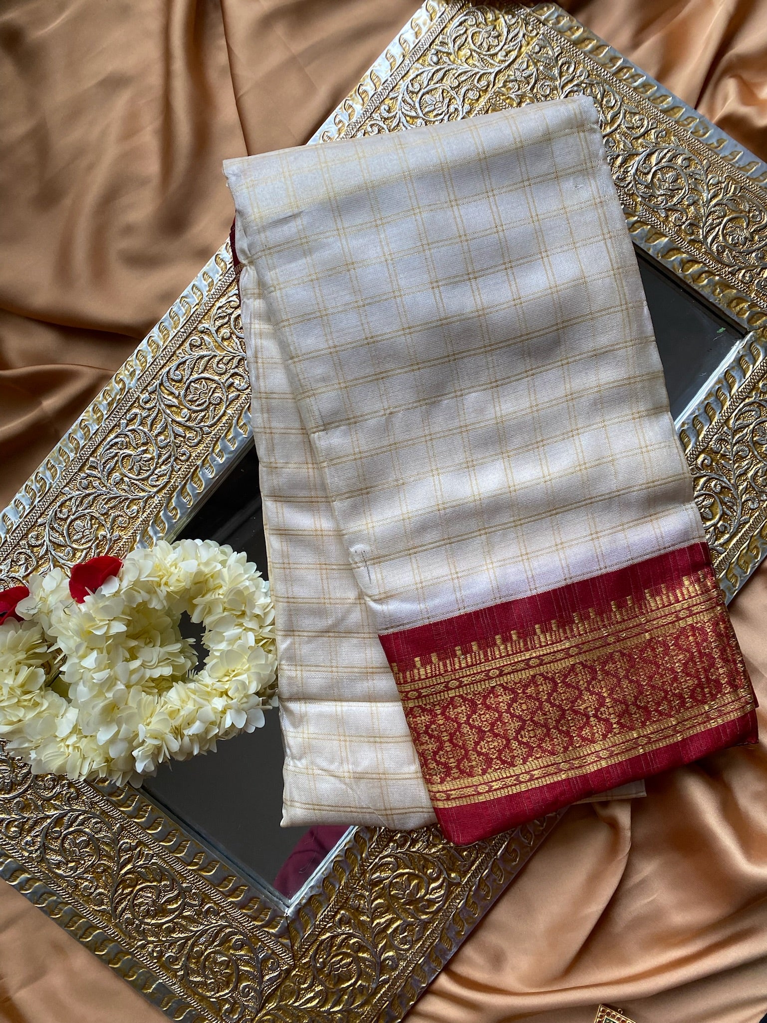 Indian Banarsi Silk: Devdas